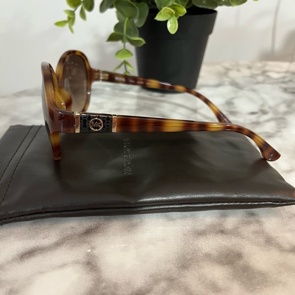 Michael Kors Sunglasses - Picture 1 of 4